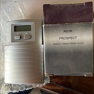 Avon Prospect Silver Travel Clock